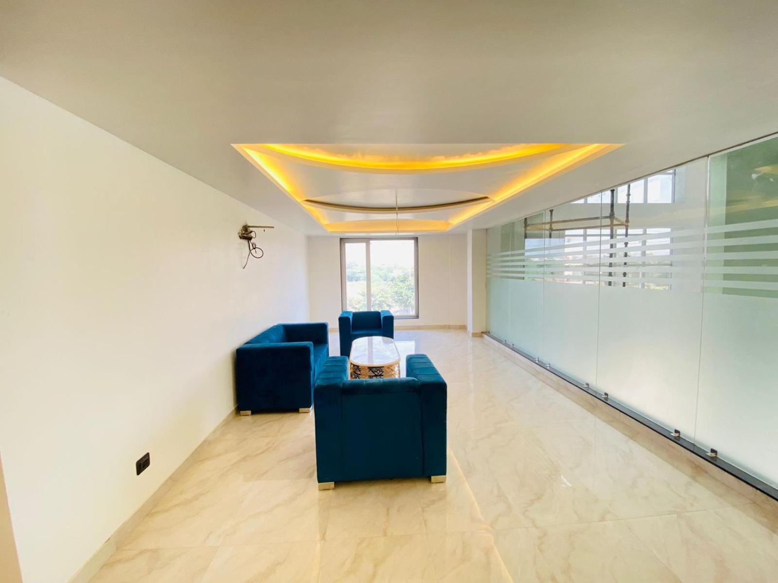 Hotel Holiday Grand Greater Noida Eksteriør bilde